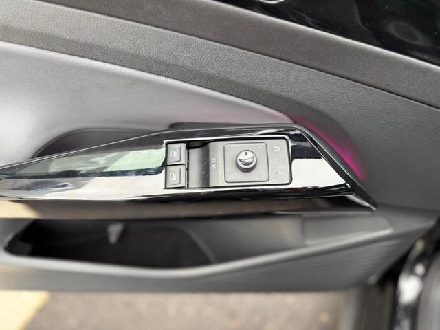 Photo of 2021 Mythos Black Volkswagen ID.4