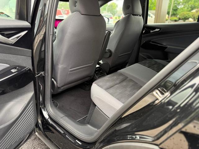 Photo of 2021 Mythos Black Volkswagen ID.4