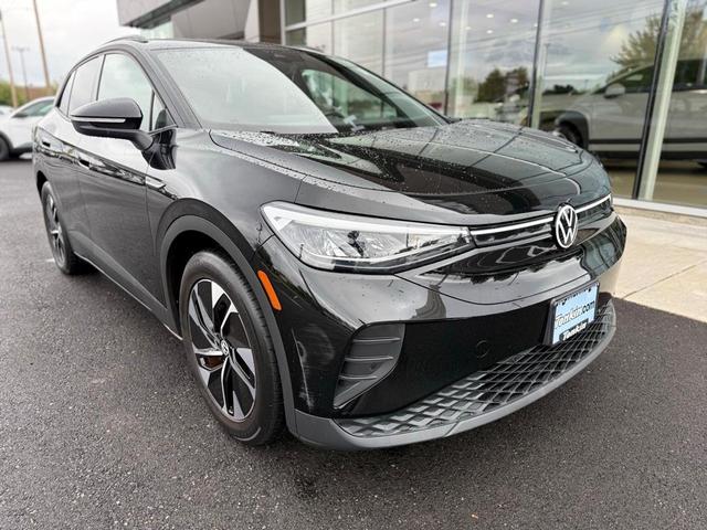 Photo of 2021 Mythos Black Volkswagen ID.4