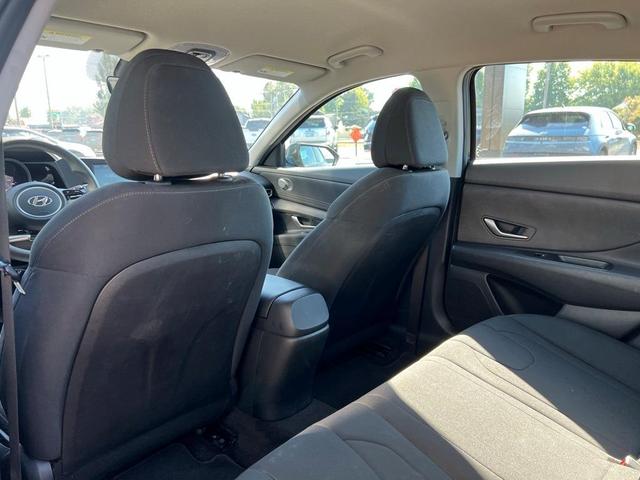 Photo of 2022 Portofino Gray Hyundai ELANTRA
