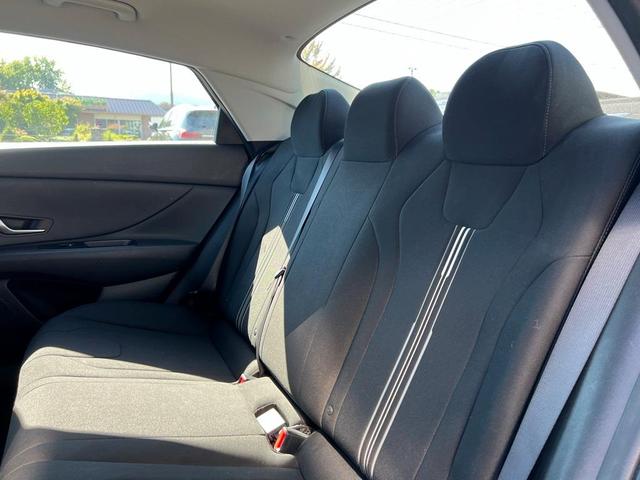 Photo of 2022 Portofino Gray Hyundai ELANTRA