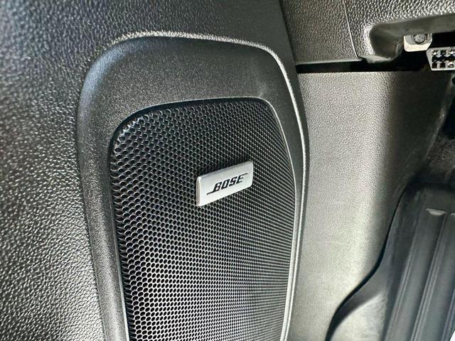 Photo of 2021 Summit White GMC Sierra 1500