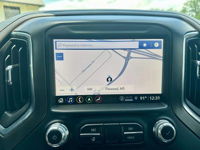 Photo of 2021 Summit White GMC Sierra 1500
