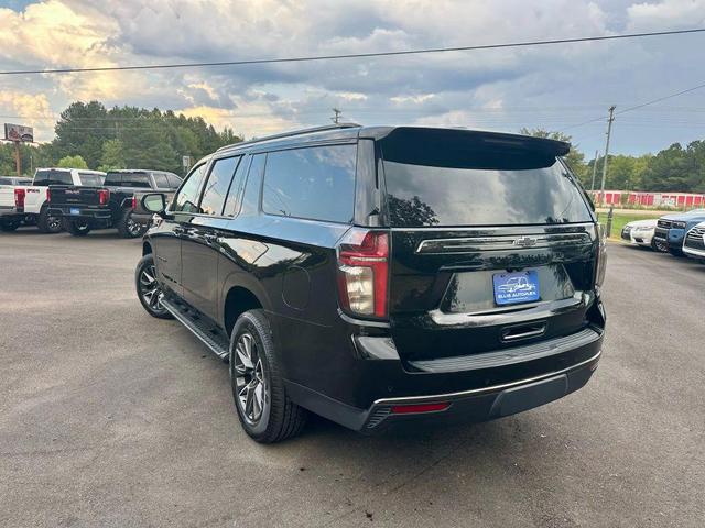 Photo of 2021 Black Chevrolet Suburban