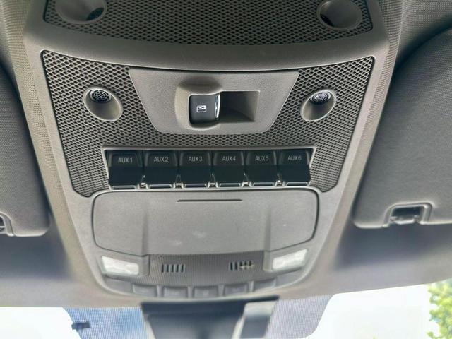 Photo of 2021 WHITE Ford F-250