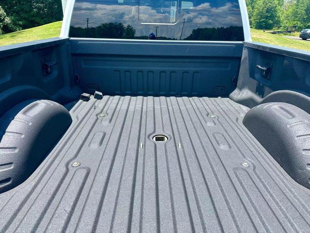 Photo of 2021 WHITE Ford F-250