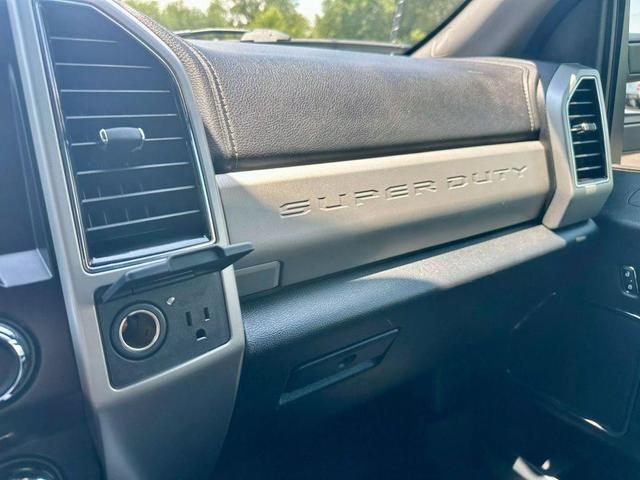 Photo of 2021 WHITE Ford F-250