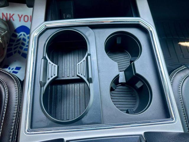 Photo of 2021 WHITE Ford F-250
