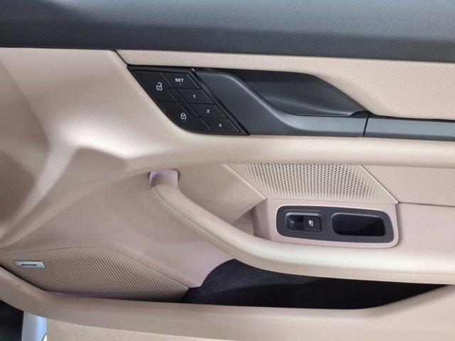Photo of 2024 Blue Porsche Taycan