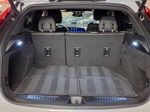 Photo of 2024 Crystal White Tricoat Cadillac XT4