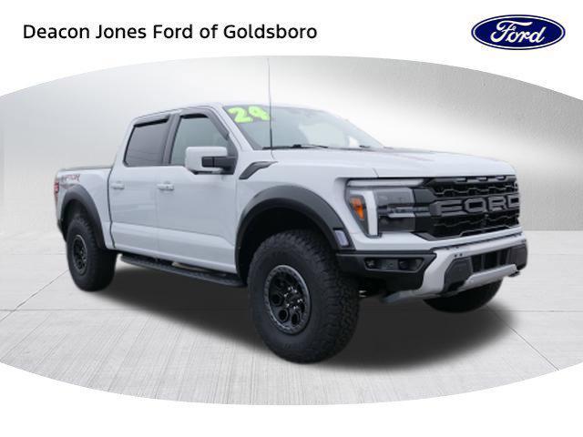 Photo of 2025 White Metallic Ford F-150