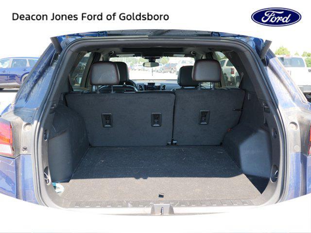 Photo of 2023 Blue Glow Metallic Chevrolet Equinox