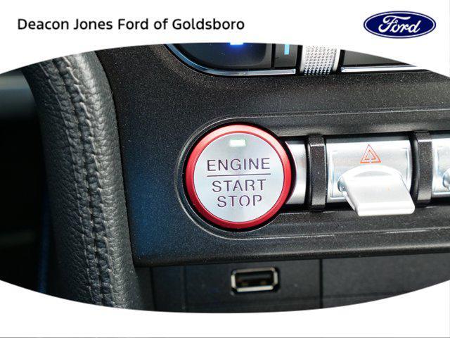 Photo of 2022 Oxford White Ford Mustang