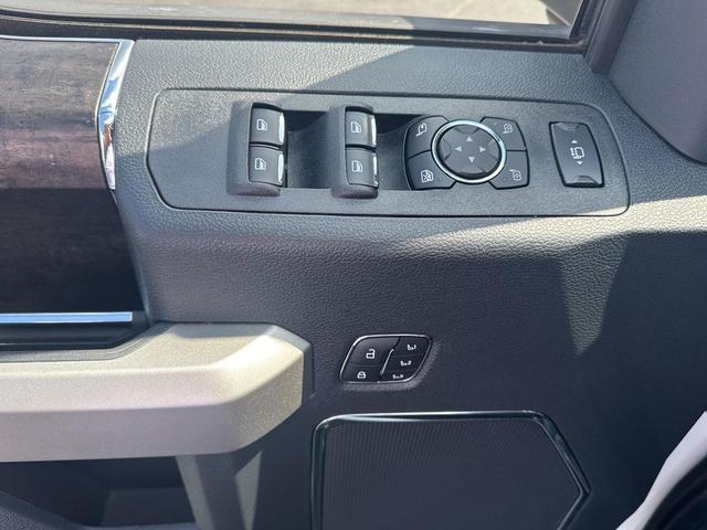 Photo of 2022 Star White Metallic Tri-Coat Ford F-250