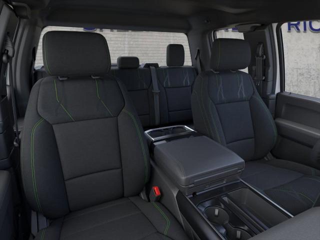 Photo of 2025 Oxford White Ford F-150