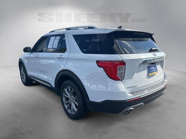 Photo of 2023 Oxford White Ford Explorer