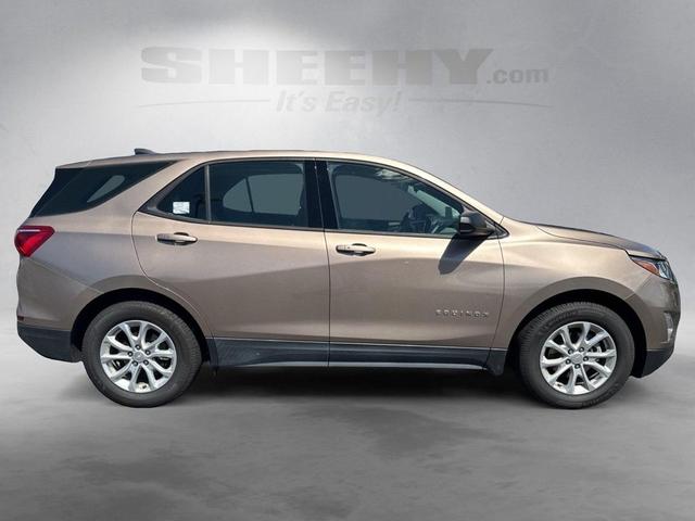 Photo of 2019 Sandy Ridge Metallic Chevrolet Equinox