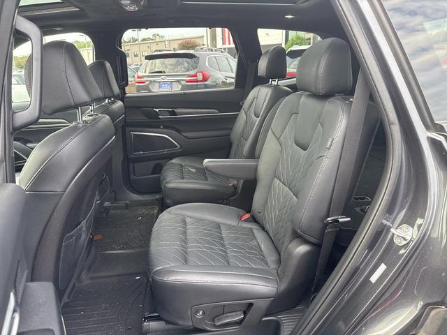 Photo of 2024 Gravity Gray Kia Telluride