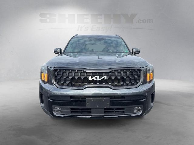 Photo of 2024 Gravity Gray Kia Telluride