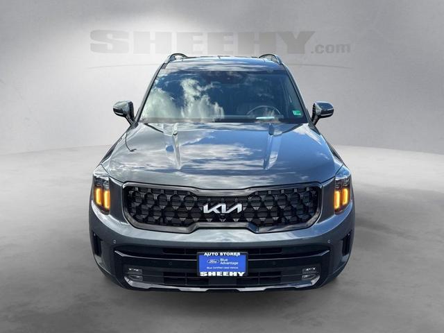 Photo of 2024 Gravity Gray Kia Telluride