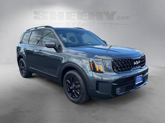 Photo of 2024 Gravity Gray Kia Telluride