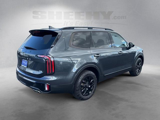 Photo of 2024 Gravity Gray Kia Telluride