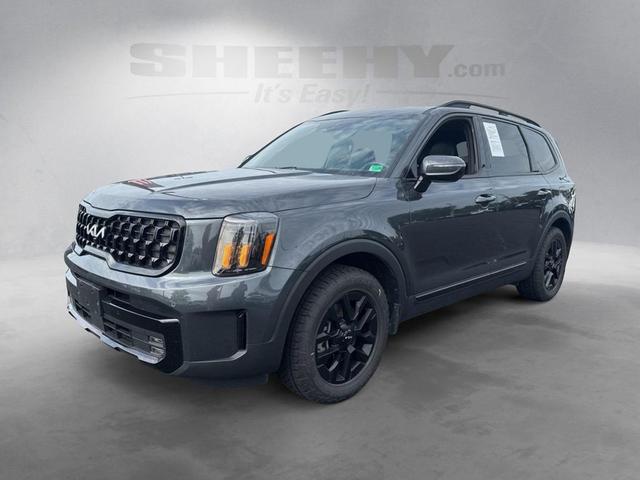 Photo of 2024 Gravity Gray Kia Telluride