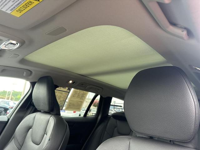 Photo of 2022 Fusion Red Metallic Volvo V60 Cross Country