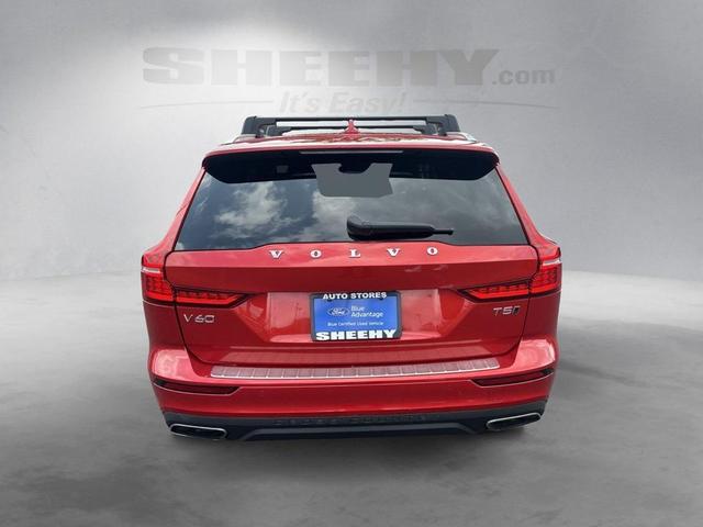 Photo of 2022 Fusion Red Metallic Volvo V60 Cross Country