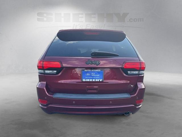 Photo of 2019 Velvet Red Pearlcoat Jeep Grand Cherokee