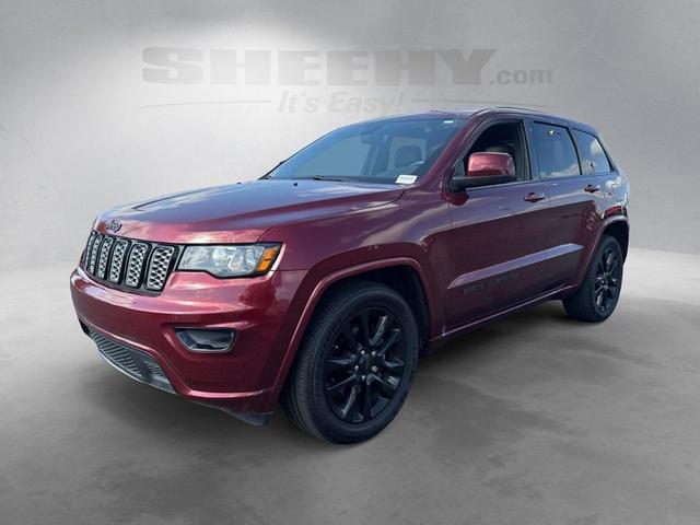 Photo of 2019 Velvet Red Pearlcoat Jeep Grand Cherokee