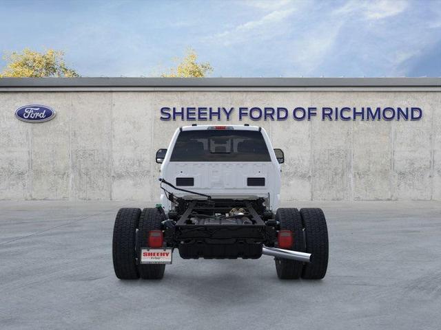 Photo of 2025 Oxford White Ford F-450