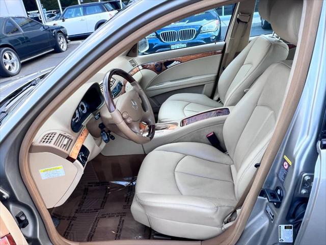 Photo of 2008 Gray Mercedes-Benz E-Class