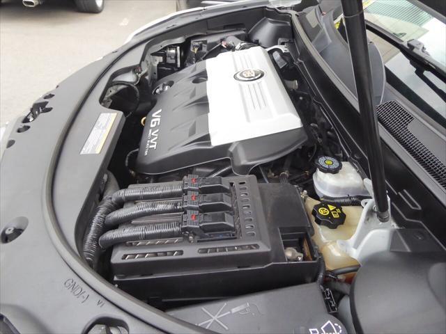 Photo of 2010 Silver Cadillac SRX