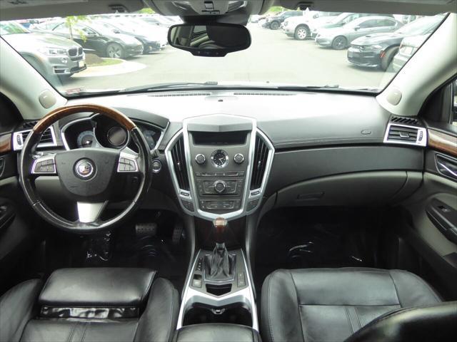 Photo of 2010 Silver Cadillac SRX