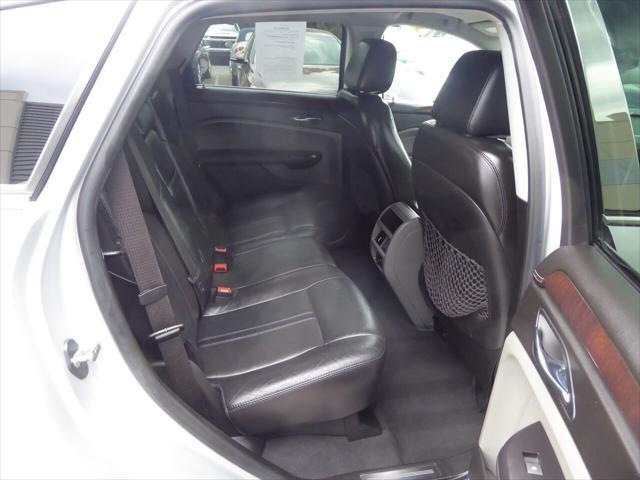 Photo of 2010 Silver Cadillac SRX