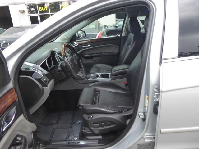 Photo of 2010 Silver Cadillac SRX