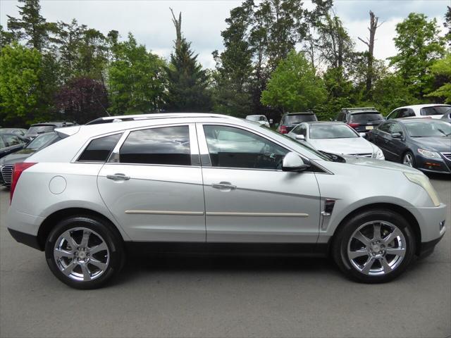 Photo of 2010 Silver Cadillac SRX