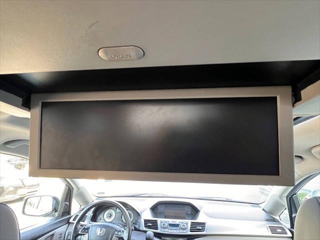 Photo of 2012 Crystal Black Pearl Honda Odyssey