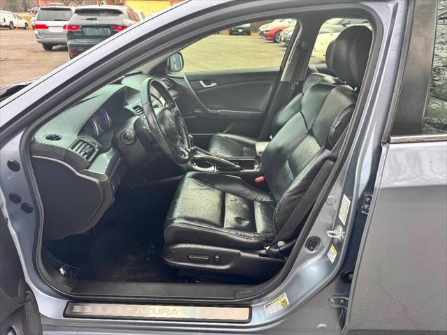 Photo of 2014 Graphite Luster Metallic Acura TSX