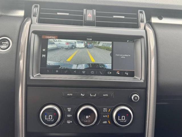 Photo of 2020 Black Land Rover Discovery