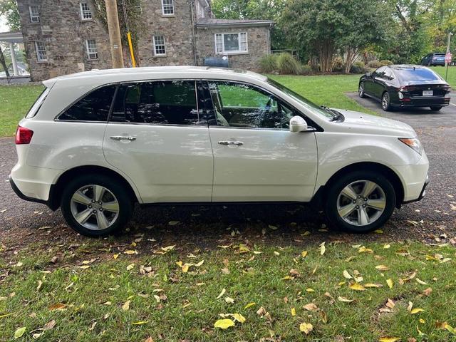 Photo of 2011 Aspen White Pearl Acura MDX