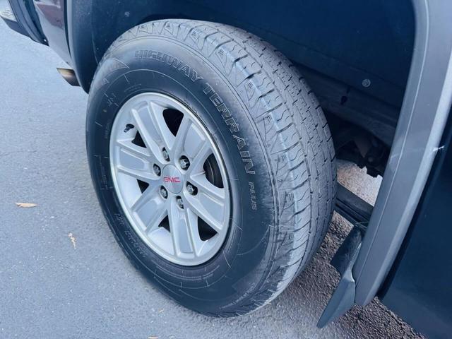 Photo of 2016 Onyx Black GMC Sierra 1500