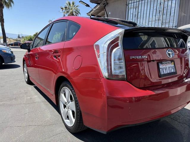 Photo of 2015 Barcelona Red Metallic Toyota Prius