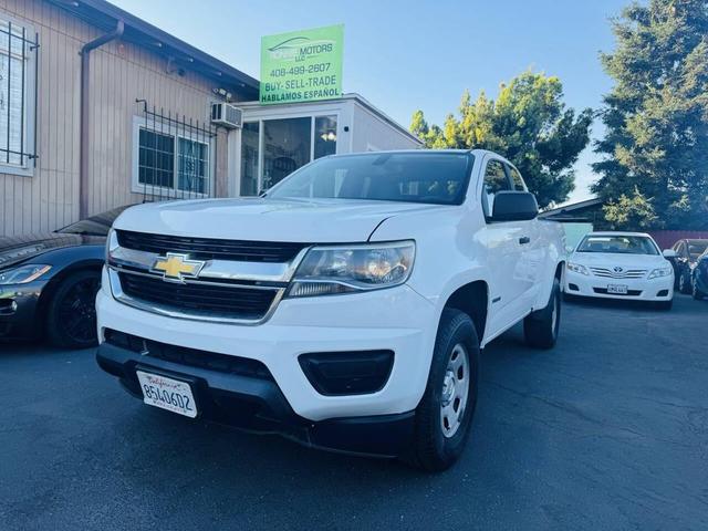 Photo of 2017 Summit White Chevrolet Colorado