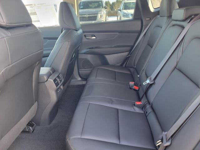 Photo of 2025 Brilliant Silver Metallic Nissan Murano