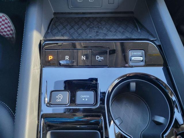 Photo of 2025 Brilliant Silver Metallic Nissan Murano