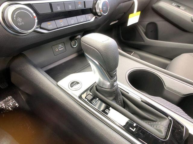 Photo of 2025 Gun Metallic Nissan Altima