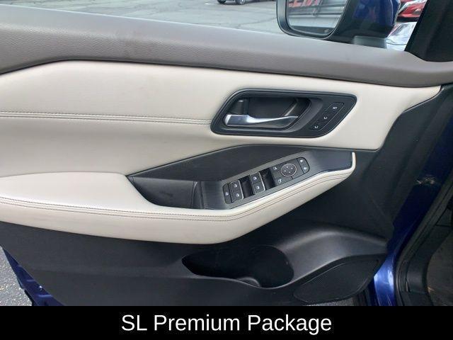 Photo of 2023 Caspian Blue Nissan Rogue