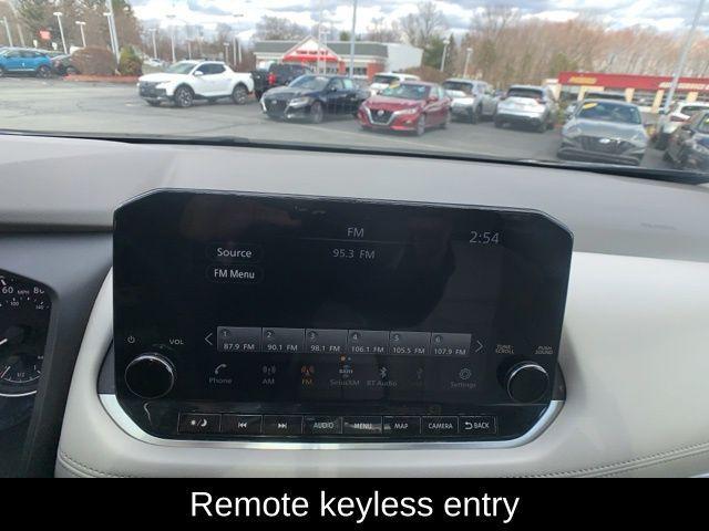 Photo of 2023 Caspian Blue Nissan Rogue